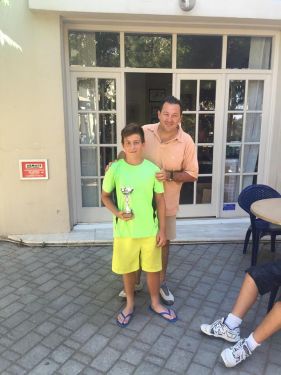 13866862_10157219337770343_815491158_n_copy