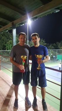 44318089_481332112366294_3842963906976808960_n